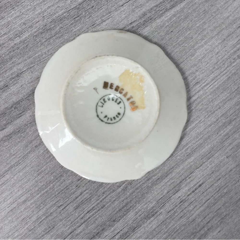 Vintage Butter Pat Decorative Mini Plate with Romantic French Scene - Picture 2 of 4